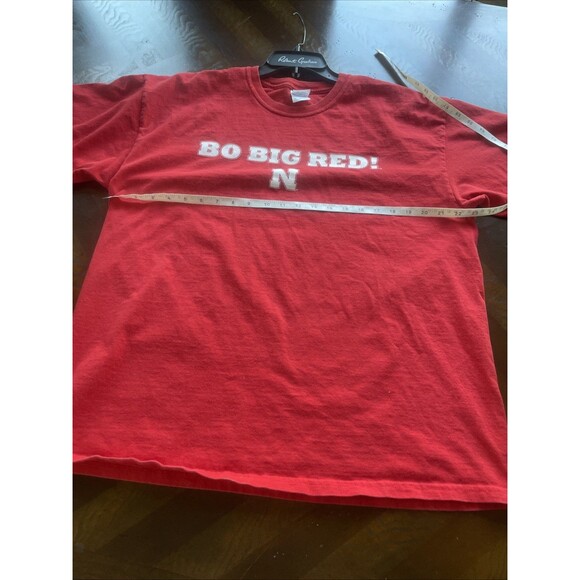 Bo Big Red Nebraska Huskers Red T Shirt Size XL Coach Bo Pelini - Picture 4 of 9